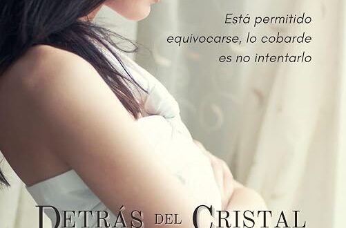 DETRÁS DEL CRISTAL